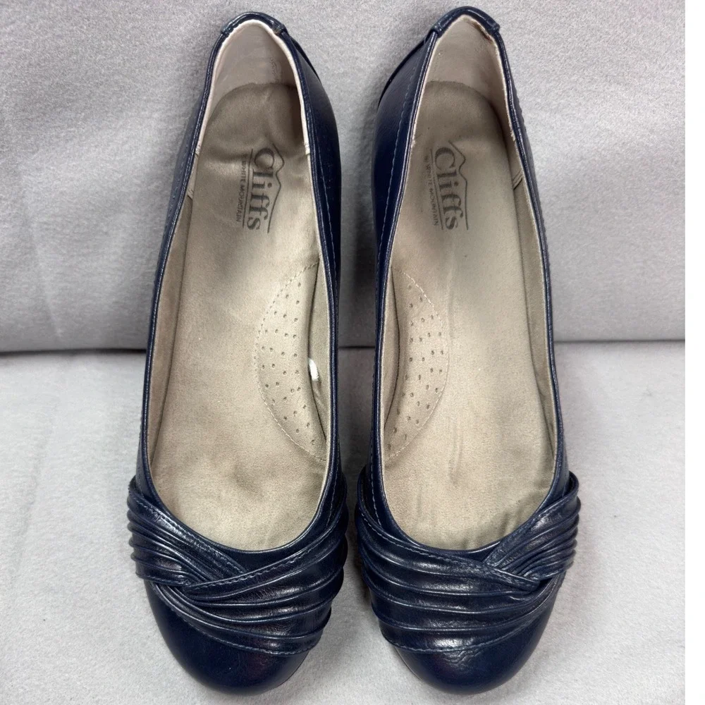 Cliffs‎ by White Mountain Womens Hilt Navy Blue Pleated Comfort Ballet Flats 10W